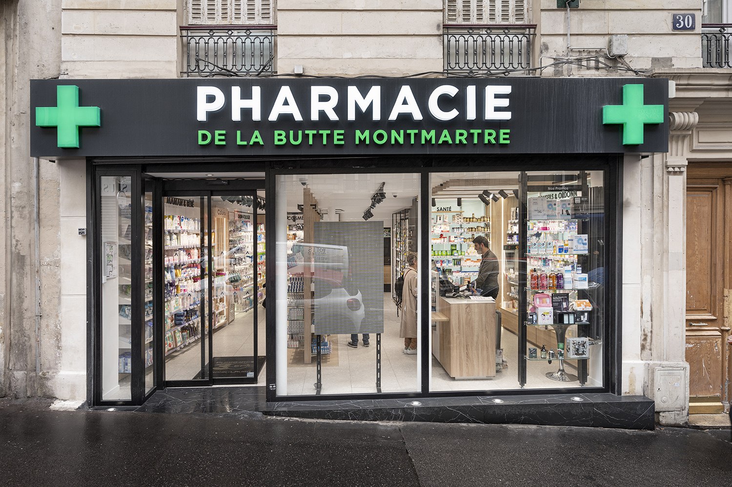Pharmacie Montmartre — détail du projet