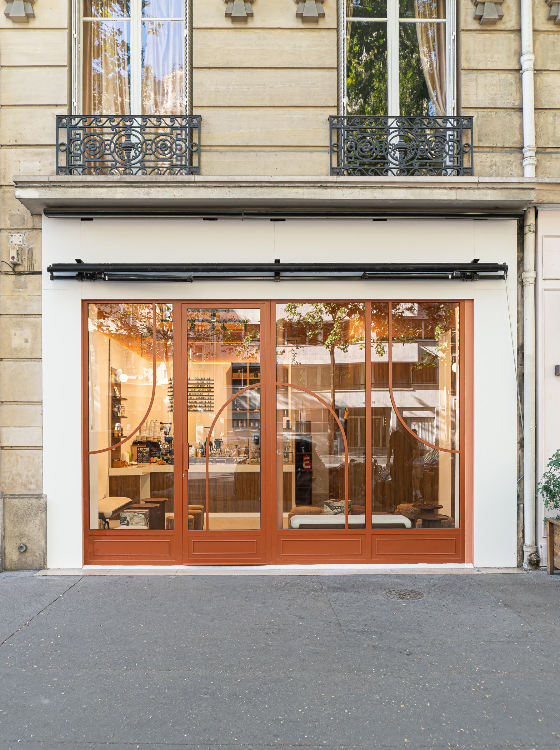 Torré Coffee Shop Courcelles, projet d’architecture intérieure